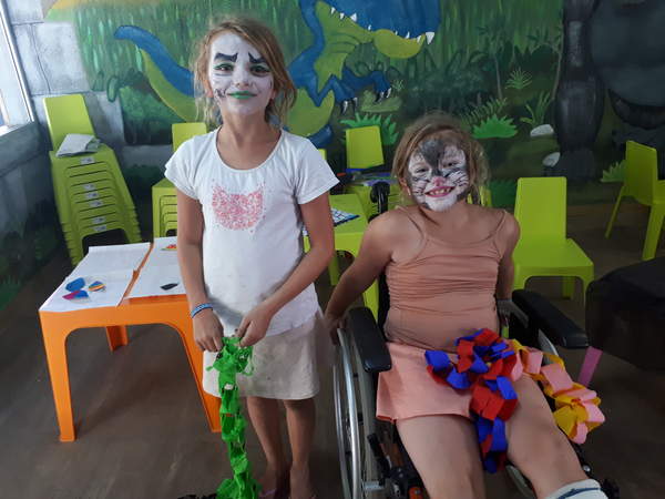 Make-up in the children's club
