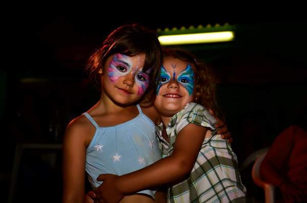 Maquillage au club enfant du camping al sol d'argeles sur mer