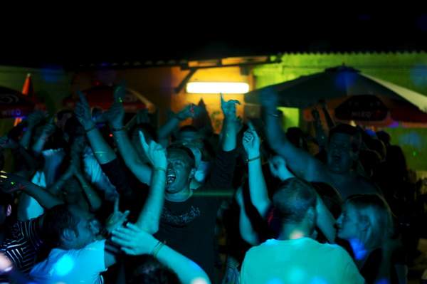 Les soir�es dansantes du camping al sol d'argeles sur mer